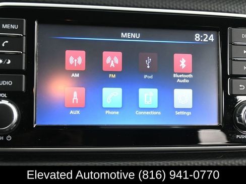 Used 2022 Nissan Kicks S FWD image 9