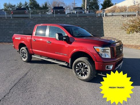 Used 2018 Nissan Titan PRO-4X w/ Pro-4x Convenience Package image 1