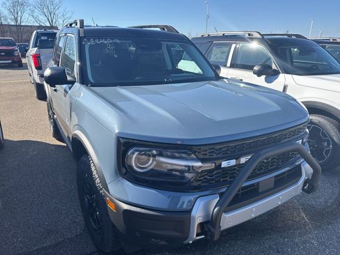 New 2026 Ford Bronco Sport Outer Banks w/ Sasquatch Outer Banks Package AWD/4WD image 25