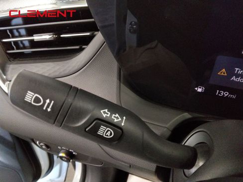 Used 2025 Buick Encore GX Preferred image 14