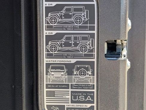 Used 2019 Jeep Wrangler Unlimited Sport S image 29