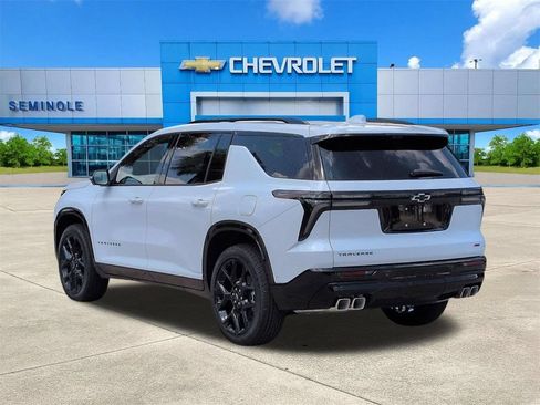 Used 2026 Chevrolet Traverse RS FWD image 3