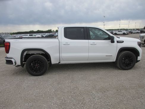 New 2026 GMC Sierra 1500 Elevation AWD/4WD image 3