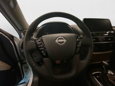 Certified 2024 Nissan Armada SL w/ Cargo Package AWD/4WD image 12