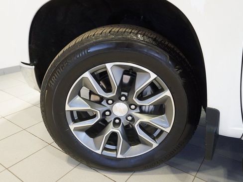 Certified 2024 Chevrolet Silverado 1500 LT image 29