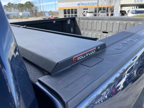 Used 2019 GMC Sierra 1500 AT4 w/ AT4 Premium Package image 13