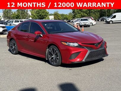 Used 2019 Toyota Camry SE w/ Convenience Package