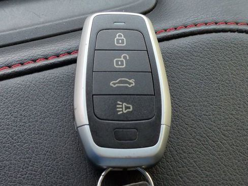 Used 2022 RAM 1500 Classic Warlock AWD/4WD image 38