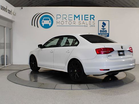 Used 2015 Volkswagen Jetta S FWD image 3
