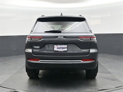 New 2025 Jeep Grand Cherokee Laredo X w/ Luxury Tech Group I image 5