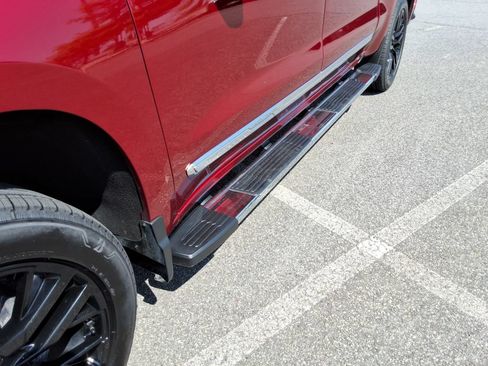 Certified 2023 Chevrolet Silverado 1500 High Country w/ High Country Premium Package AWD/4WD image 12