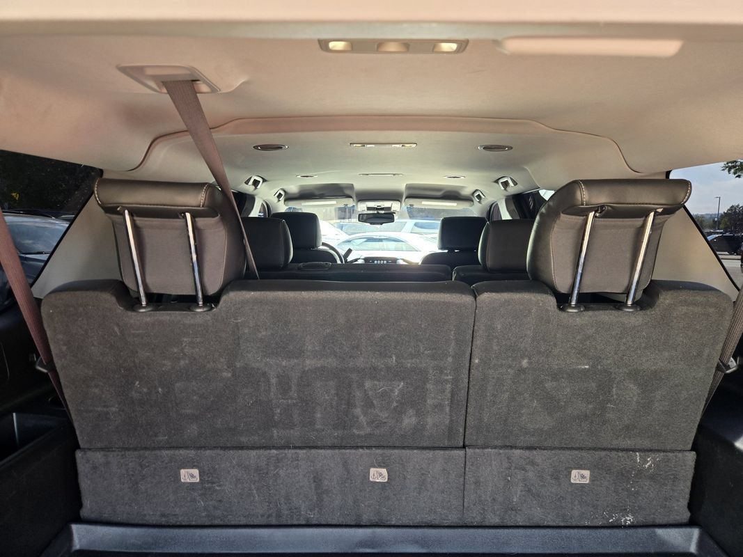 Used 2018 GMC Yukon XL SLT AWD/4WD image 21