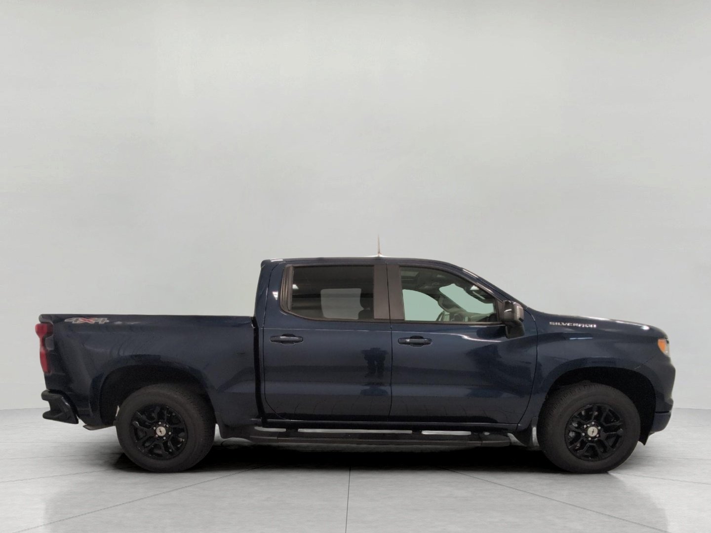 Certified 2022 Chevrolet Silverado 1500 RST w/ Convenience Package II AWD/4WD image 11