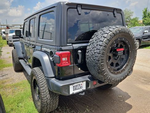 Used 2020 Jeep Wrangler Unlimited Sport S AWD/4WD image 2