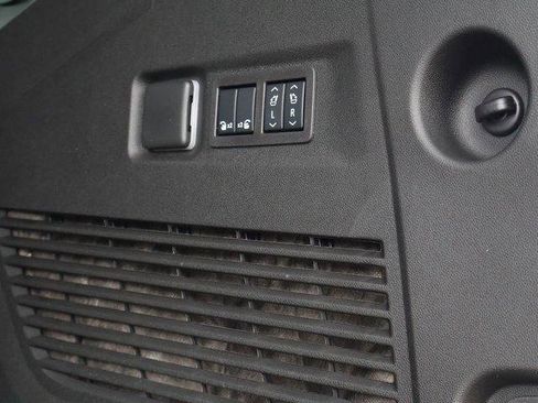 New 2025 GMC Yukon XL AT4 Ultimate image 20