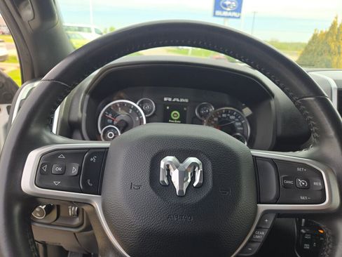 Used 2024 RAM 2500 Big Horn AWD/4WD image 33