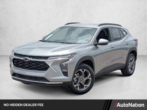 New 2026 Chevrolet Trax LT w/ Driver Confidence Package FWD image 1