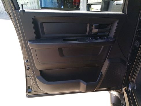 Used 2025 RAM 3500 Tradesman AWD/4WD image 12