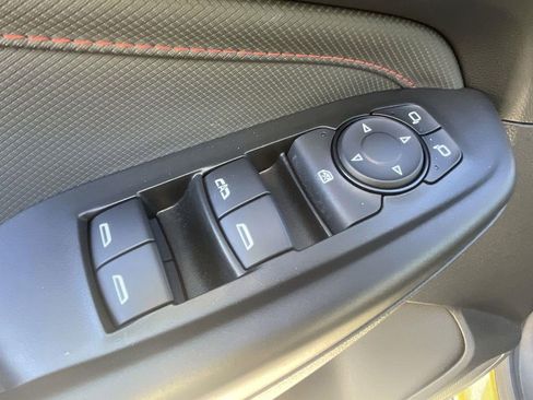 Certified 2024 Chevrolet TrailBlazer RS w/ Driver Confidence Package image 21