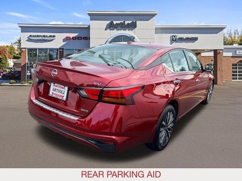 Used 2023 Nissan Altima 2.5 SV AWD/4WD image 7