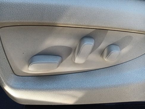 Used 2018 Chevrolet Silverado 2500 LTZ w/ Duramax Plus Package image 16