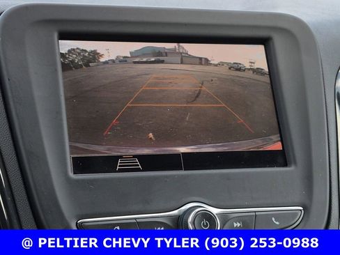 Used 2022 Chevrolet Equinox RS w/ LPO, Cargo Package image 23