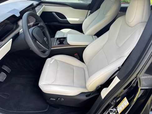 Used 2023 Tesla Model X AWD/4WD image 10
