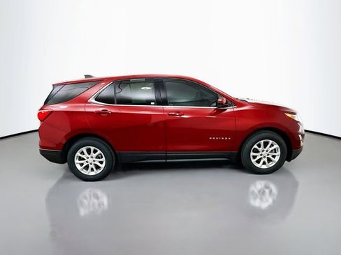 Used 2020 Chevrolet Equinox LT w/ Driver Convenience Package FWD image 10