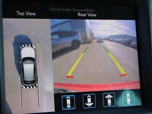 Used 2020 Maserati Levante S GranLusso image 42