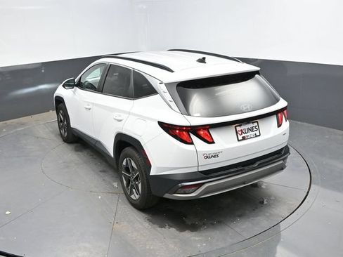 Used 2025 Hyundai Tucson SEL AWD/4WD image 38