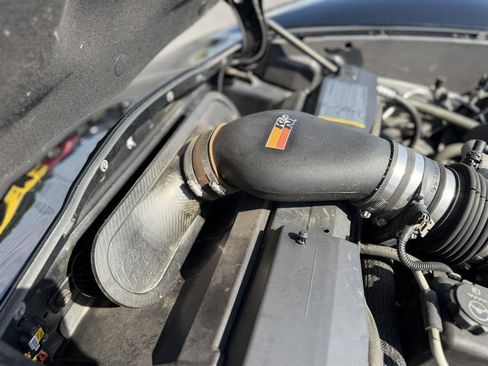 Used 2005 Chevrolet Corvette Coupe w/ Preferred Equipment Group RWD image 38