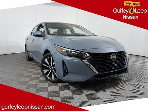 Used 2025 Nissan Sentra SV w/ SV Premium Package FWD image 1