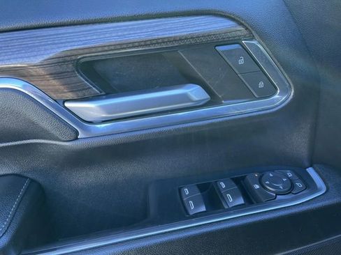 Used 2024 Chevrolet Silverado 2500 LT image 23