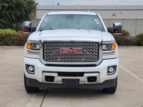 Used 2016 GMC Sierra 2500 Denali w/ Duramax Plus Package image 2