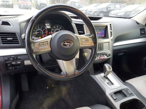 Used 2010 Subaru Legacy 2.5i Premium AWD/4WD image 12