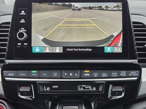 Certified 2025 Honda Odyssey EX-L image 14