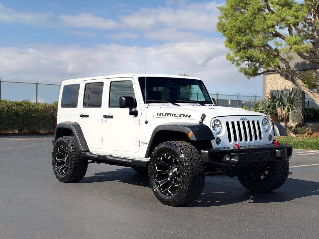 Used 2016 Jeep Wrangler Unlimited Rubicon AWD/4WD image 4