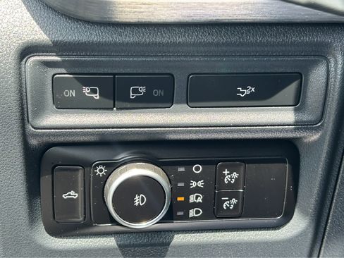 Used 2023 Ford F150 Lariat w/ Equipment Group 502A High image 25