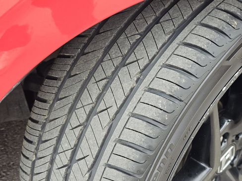 Used 2024 Honda Civic Sport image 32