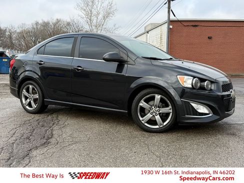 Used 2015 Chevrolet Sonic RS image 1