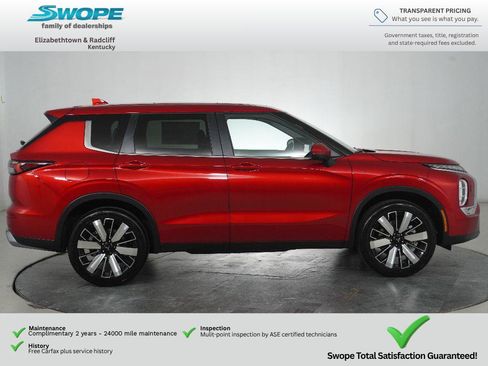 Used 2025 Mitsubishi Outlander SE AWD/4WD image 2