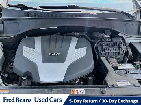 Used 2017 Hyundai Santa Fe SE w/ SE Premium Package 02 AWD/4WD image 25
