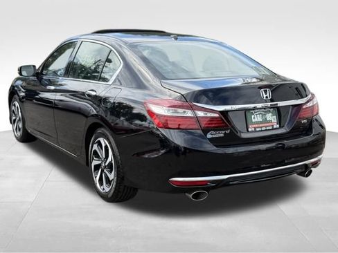 Used 2017 Honda Accord EX-L image 12