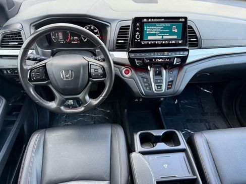 Used 2025 Honda Odyssey Sport-L image 26