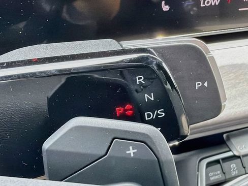 New 2026 Audi Q3 quattro 2.0T AWD/4WD image 28