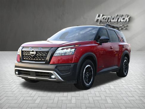 Used 2023 Nissan Pathfinder Rock Creek image 7