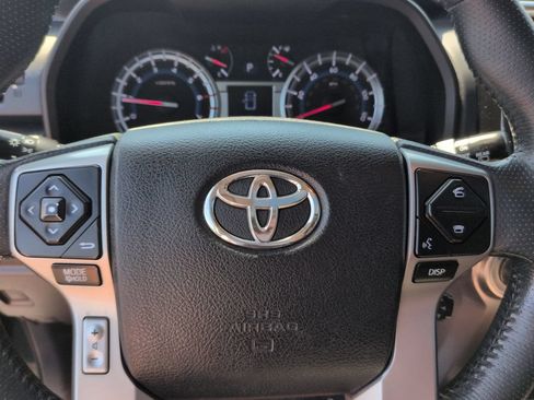 Used 2015 Toyota 4Runner Limited AWD/4WD image 20