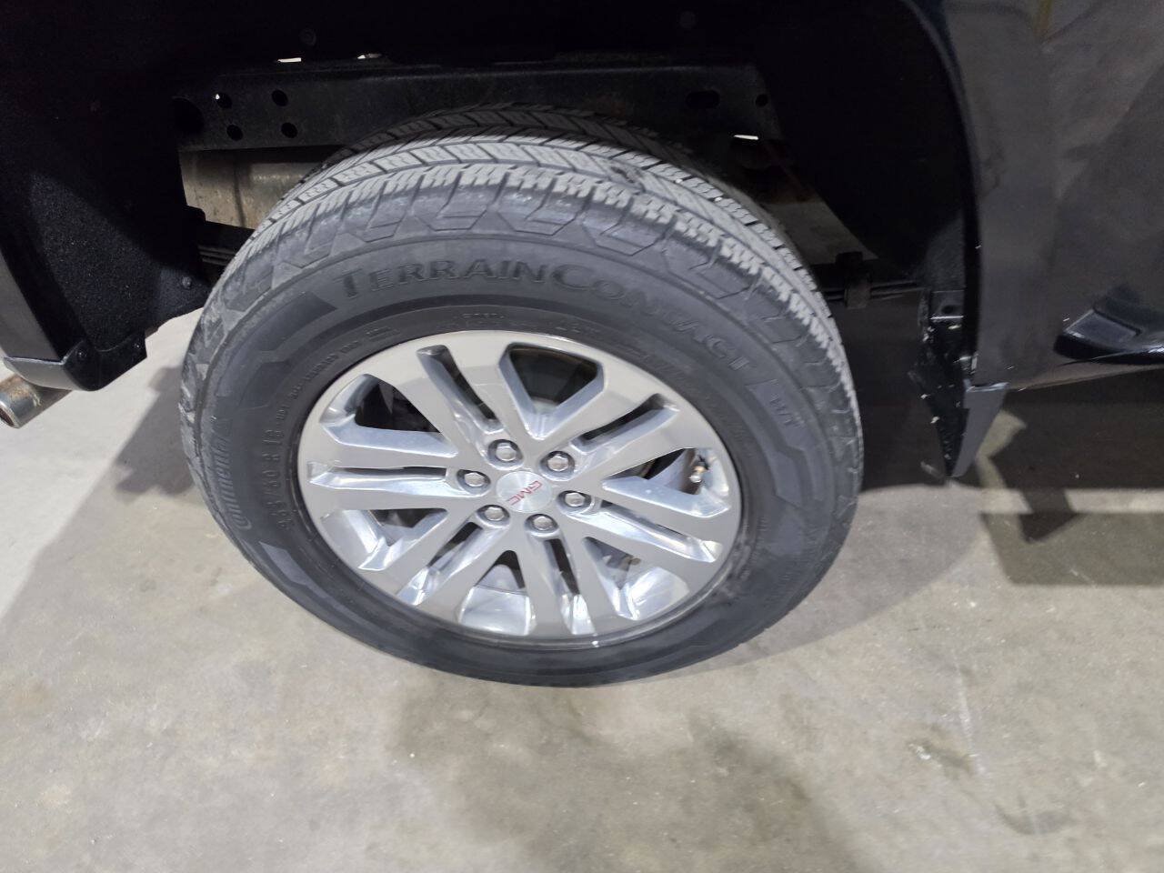 Used 2017 GMC Canyon SLE w/ SLE Convenience Package AWD/4WD image 22