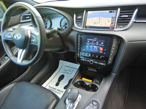 Used 2023 INFINITI QX55 Essential AWD/4WD image 5
