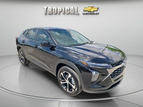 New 2026 Chevrolet Trax RS FWD image 7